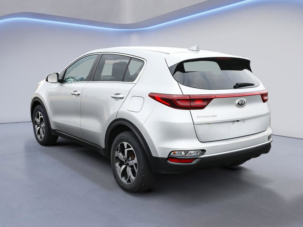 Used 2020 Kia Sportage LX image 5