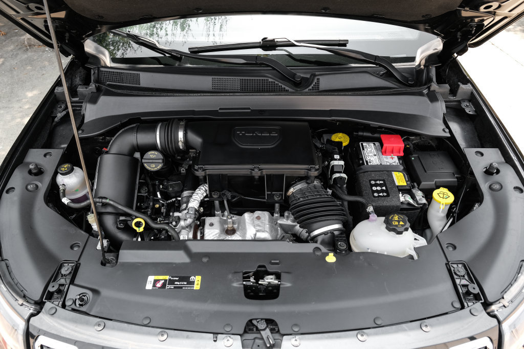 Used 2023 Jeep Compass Limited AWD/4WD image 7