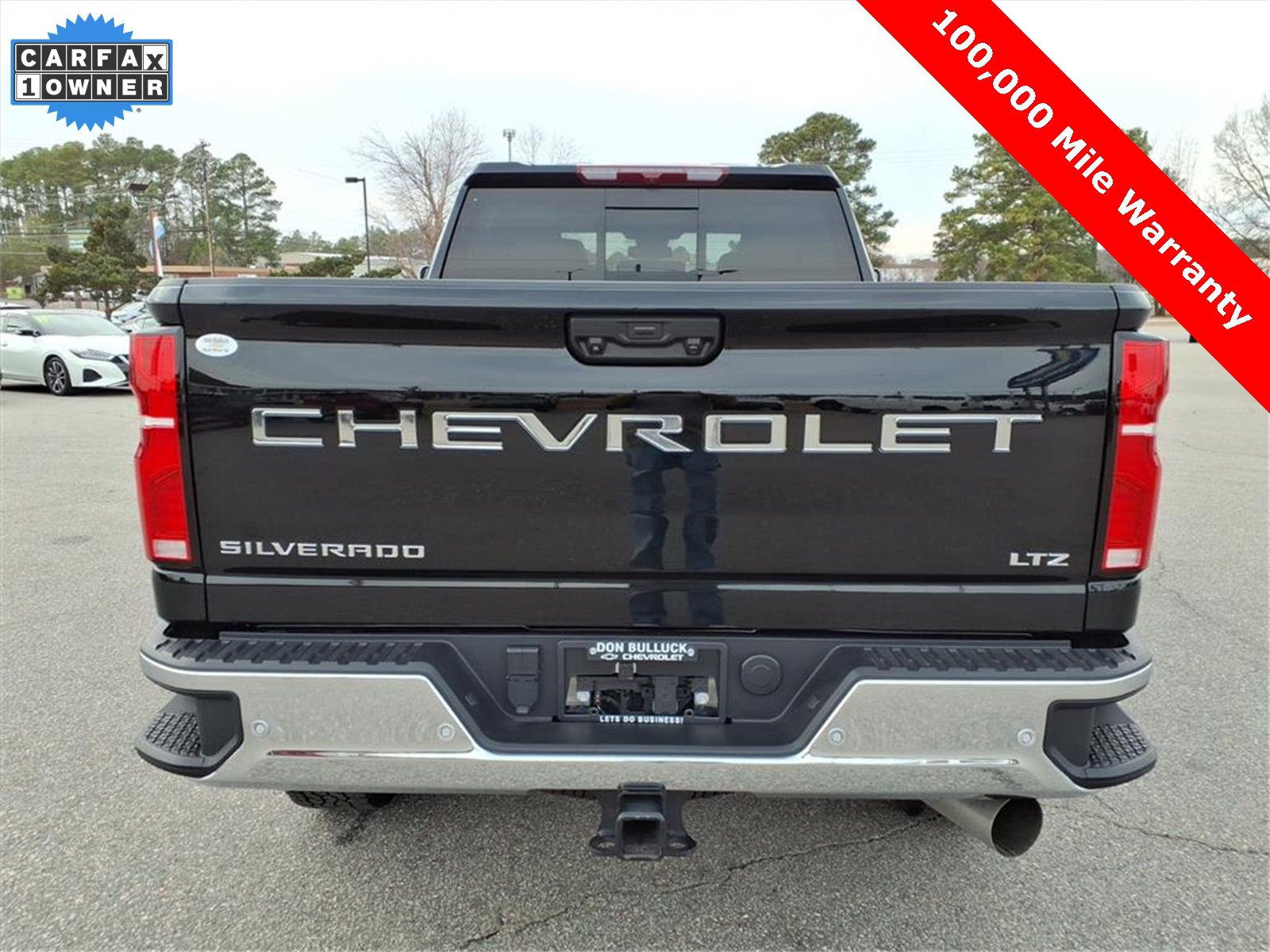 Used 2025 Chevrolet Silverado 3500 LTZ w/ LTZ Convenience Package image 4