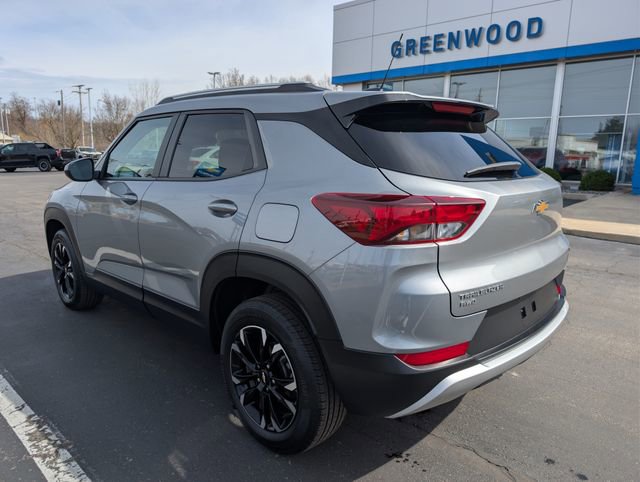 Used 2023 Chevrolet TrailBlazer LT w/ Convenience Package image 3