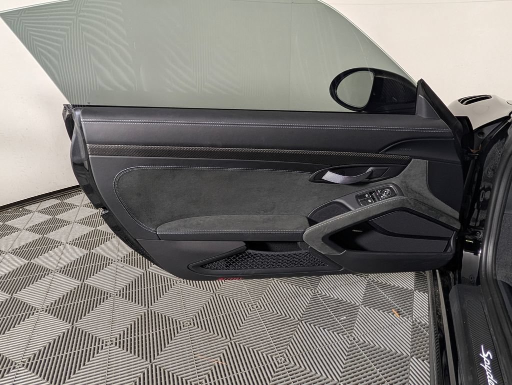 Certified 2024 Porsche 718 Boxster Spyder RS RWD image 18