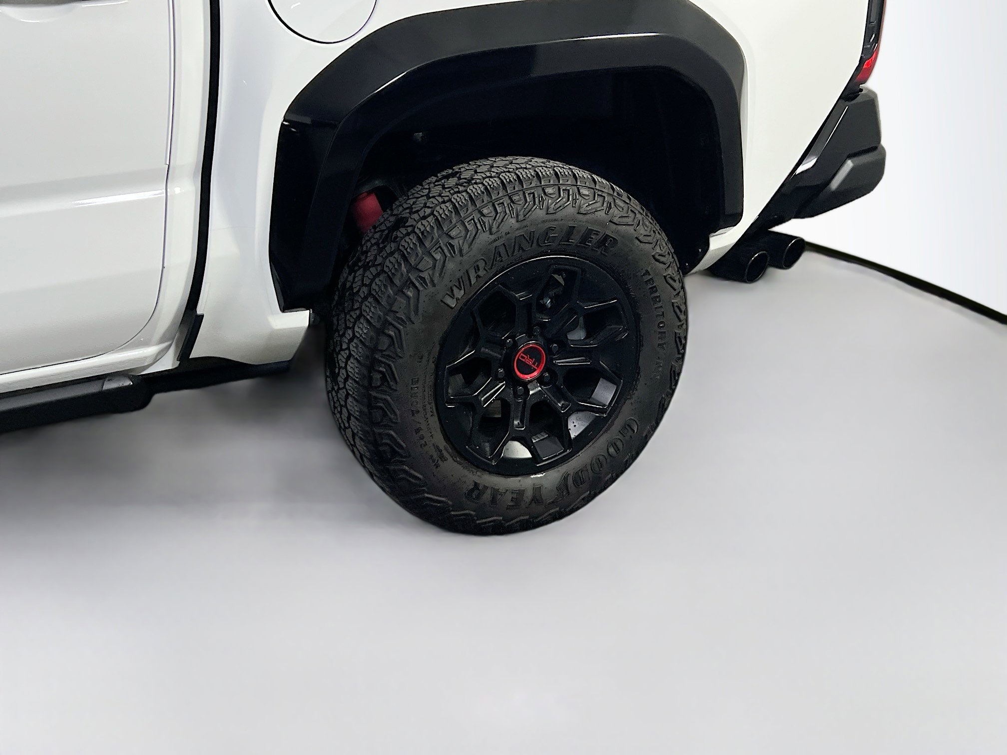 Used 2025 Toyota Tacoma TRD Pro image 31
