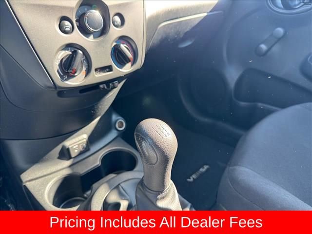 Used 2019 Nissan Versa S FWD image 19