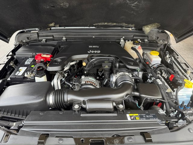 Used 2018 Jeep Wrangler Unlimited Sport S image 18