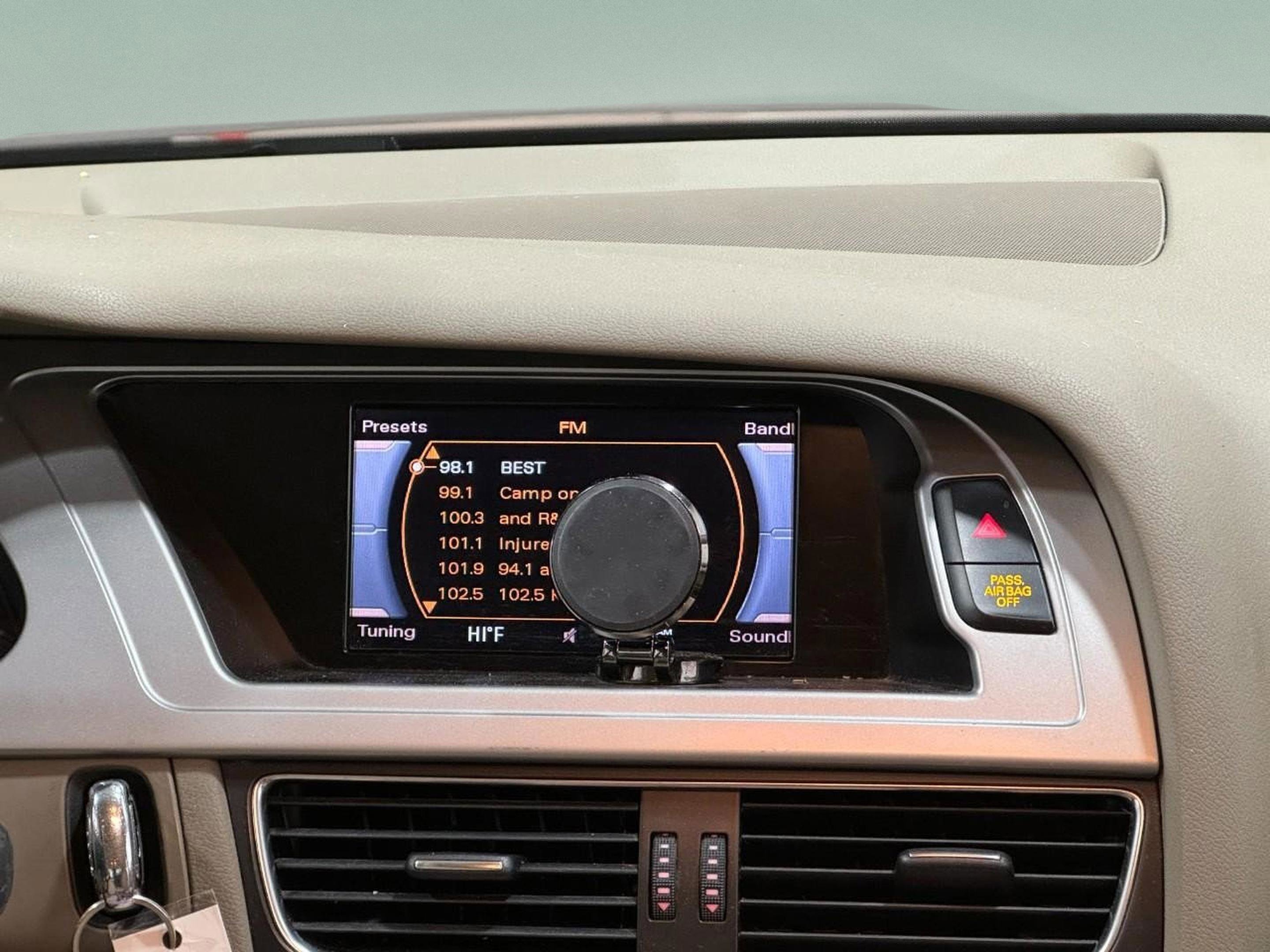 Used 2012 Audi A4 2.0T Premium w/ Convenience Pkg image 14