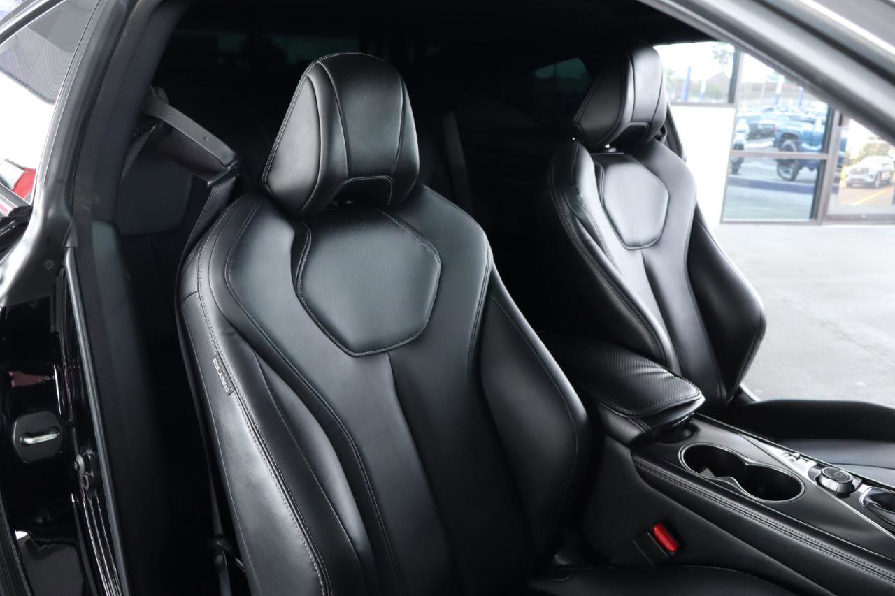 Used 2019 INFINITI Q60 3.0t Luxe w/ Essential Package image 32