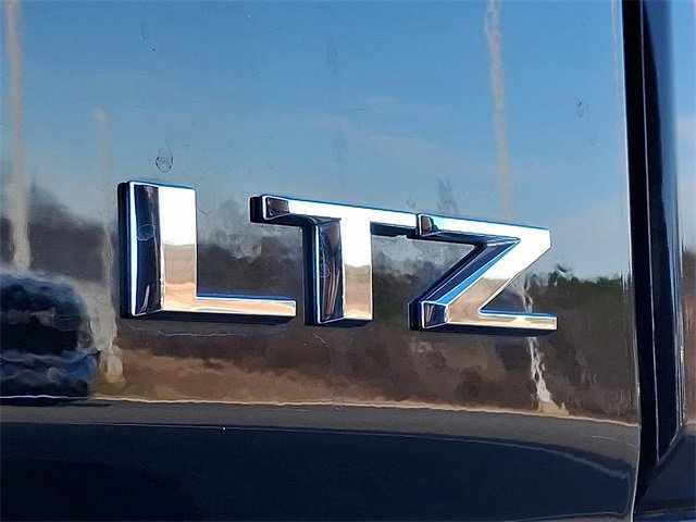 Used 2024 Chevrolet Silverado 2500 LTZ w/ LTZ Plus Package image 31