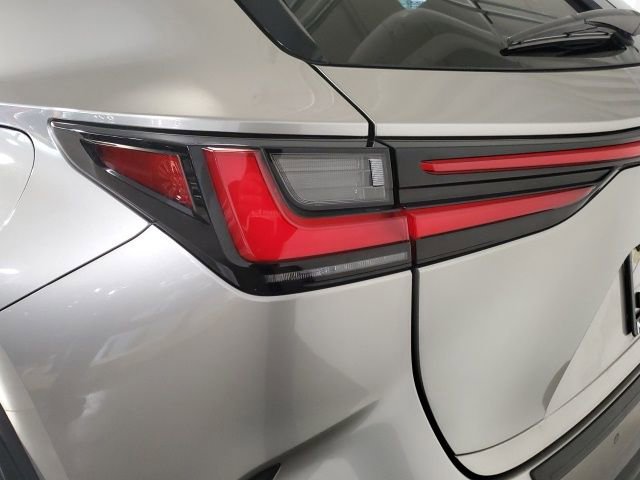 Used 2023 Lexus NX 350 AWD image 31