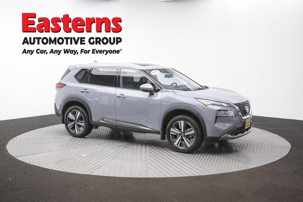Used 2023 Nissan Rogue SL AWD/4WD image 49