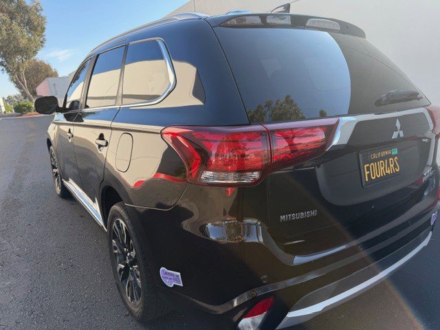 Used 2018 Mitsubishi Outlander SEL image 10