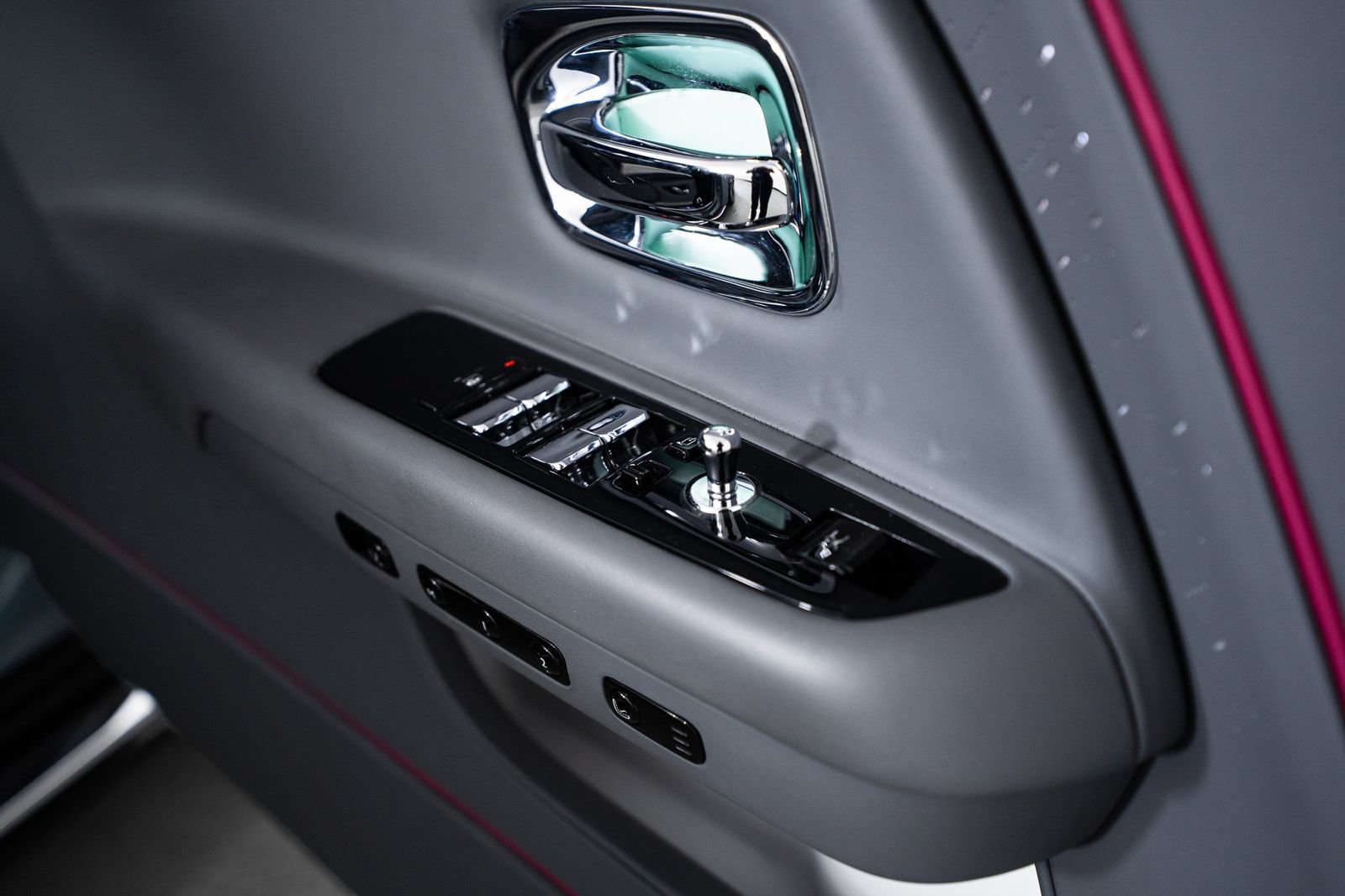 Used 2024 Rolls-Royce Spectre w/ Leather Finishing Pack AWD/4WD image 27