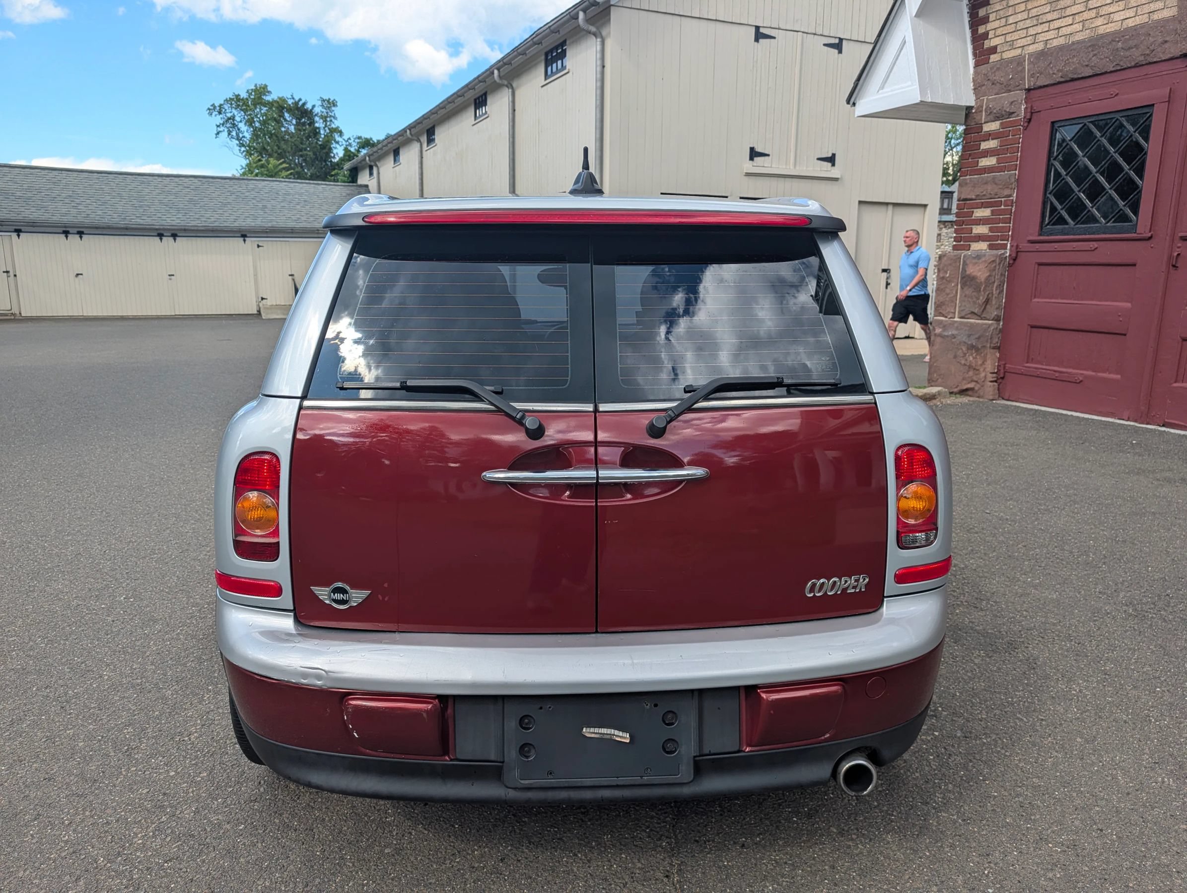 Used 2009 MINI Cooper Clubman Hardtop FWD image 3