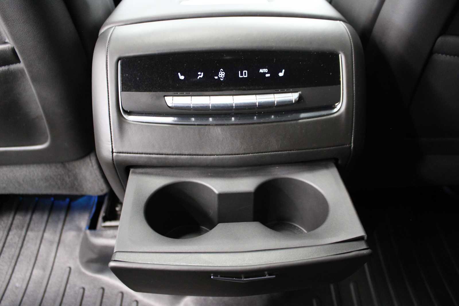 Certified 2023 Cadillac Escalade Sport Platinum image 57