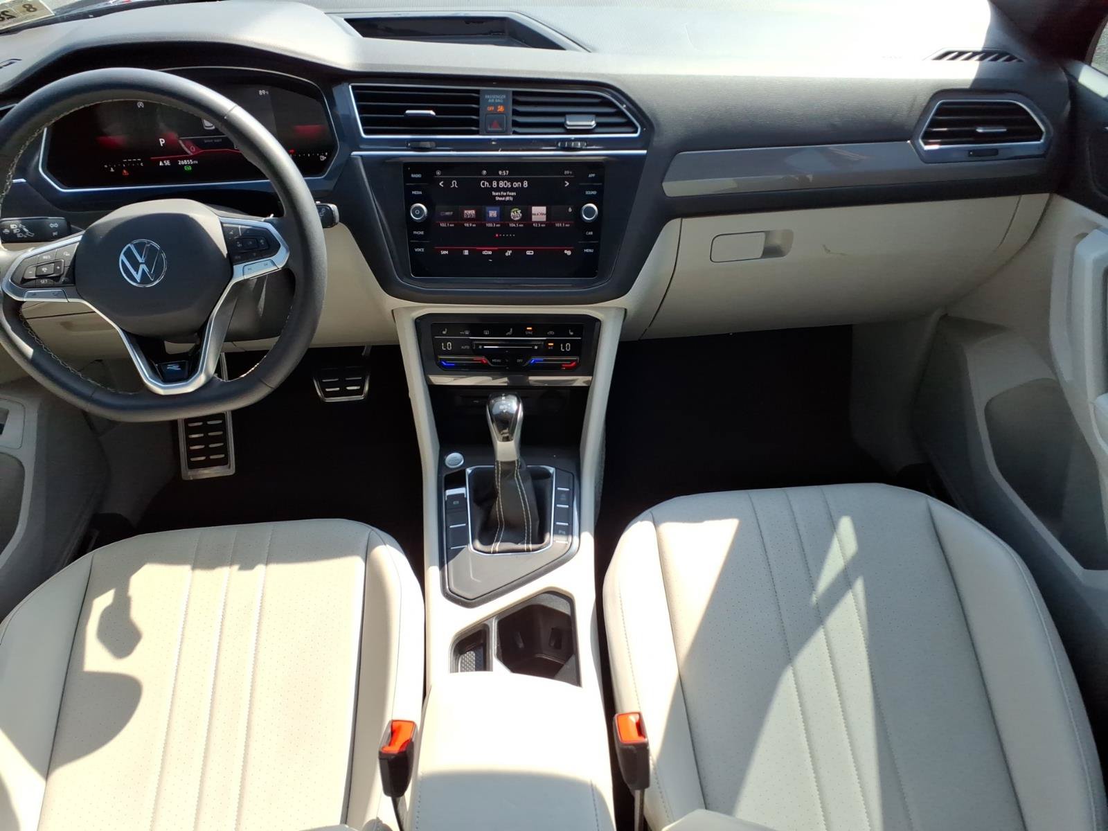 Certified 2023 Volkswagen Tiguan SE R-Line FWD image 12