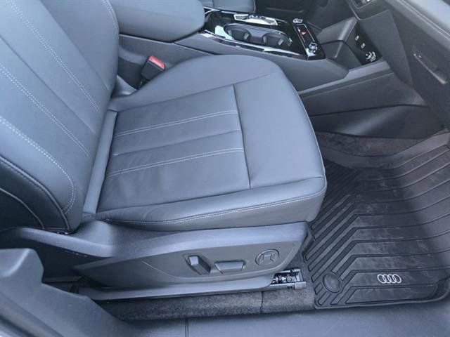 New 2025 Audi Q6 e-tron Premium Plus image 20