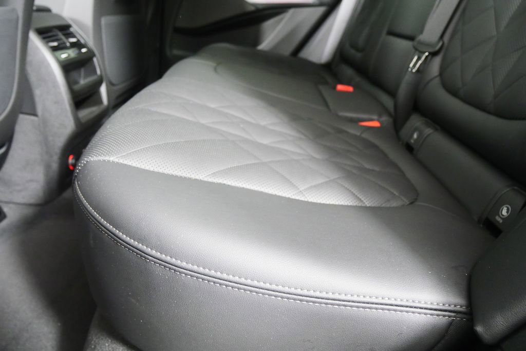 Certified 2025 BMW X5 xDrive40i w/ Premium Package image 15