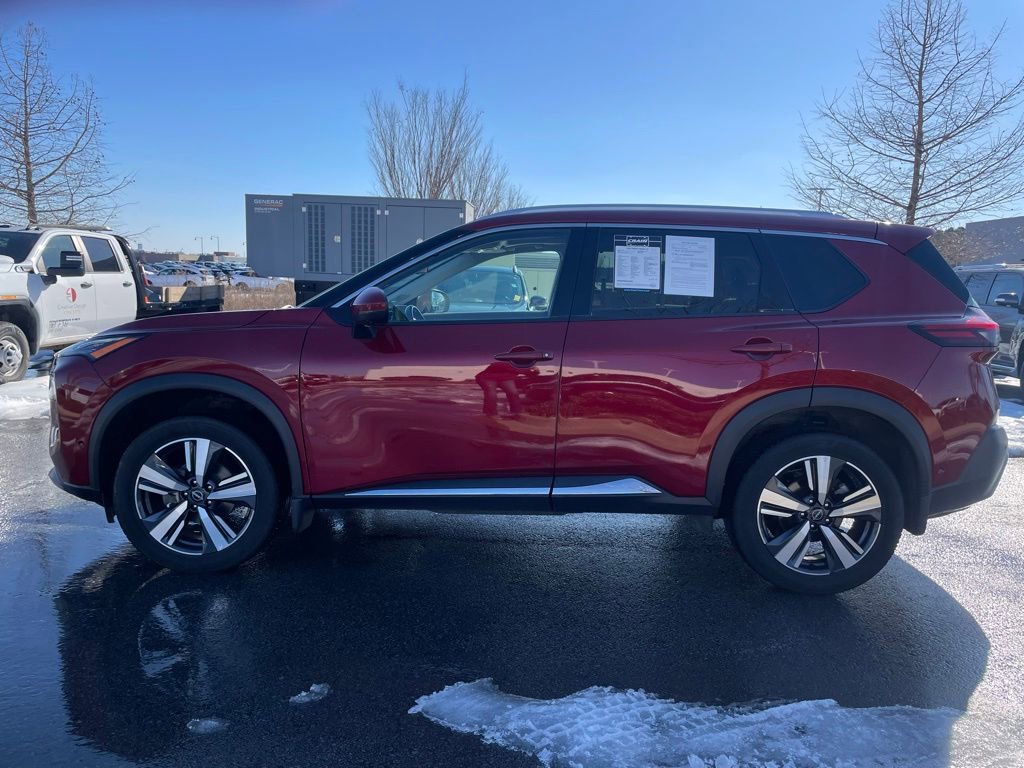 Used 2023 Nissan Rogue SL w/ SL Premium Package image 4