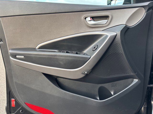 Used 2016 Hyundai Santa Fe Sport image 8