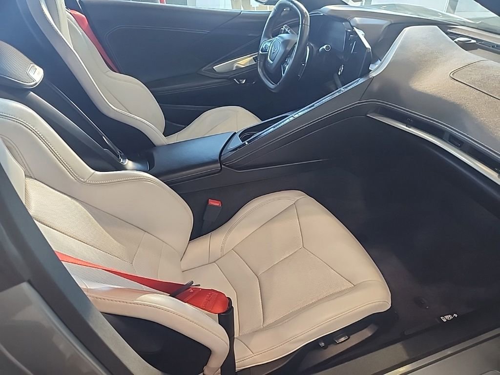 Used 2023 Chevrolet Corvette Stingray Coupe w/ 1LT image 15