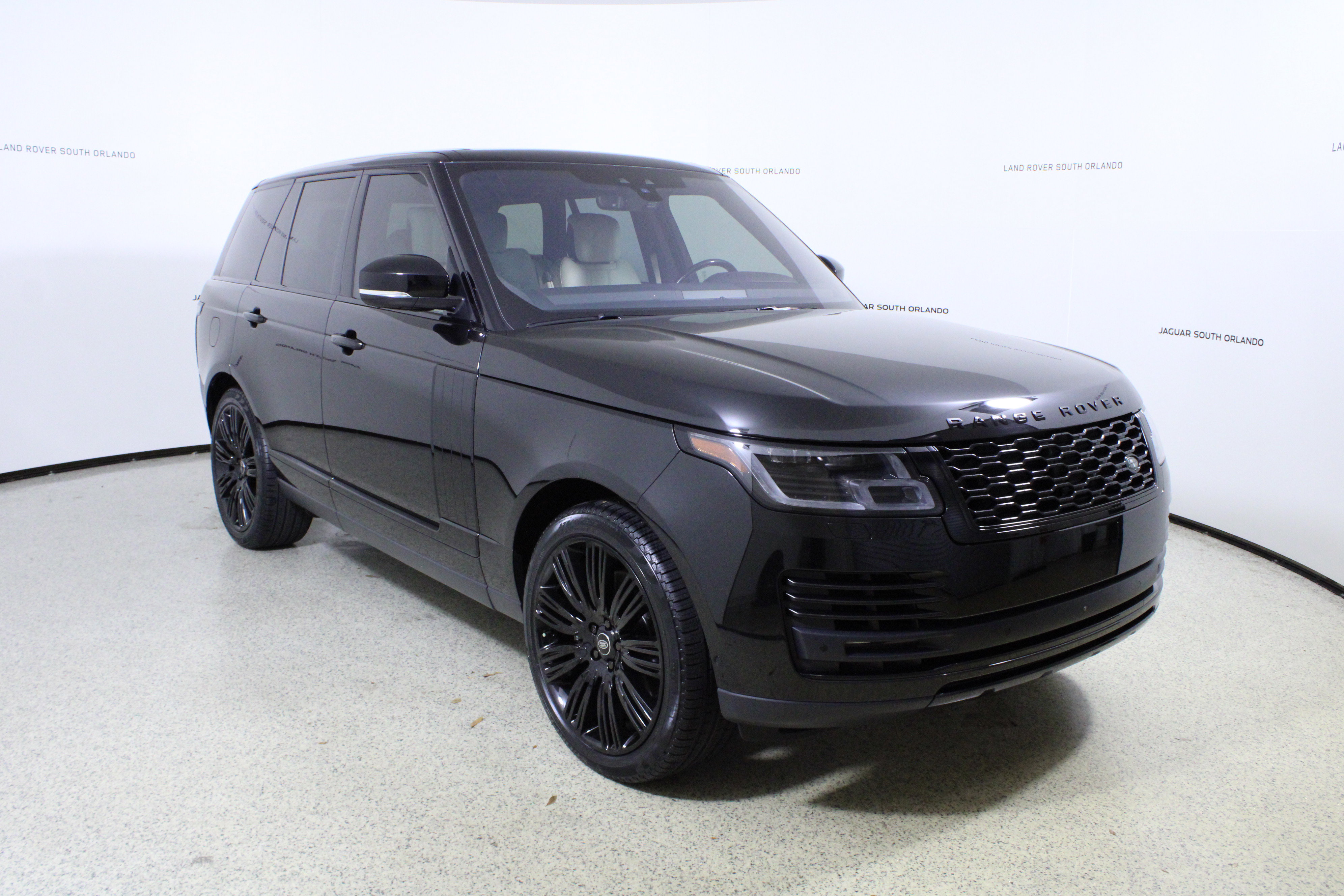 Used 2022 Land Rover Range Rover Westminster Edition AWD/4WD image 3