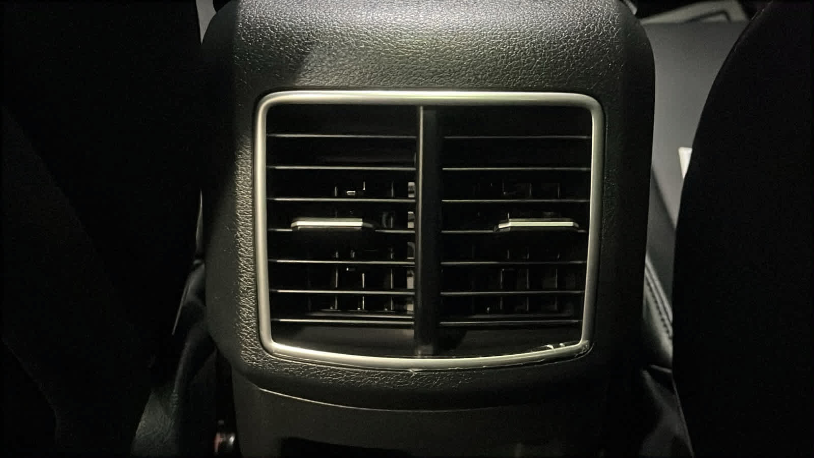 Used 2025 Kia Sportage X-Line AWD/4WD image 29