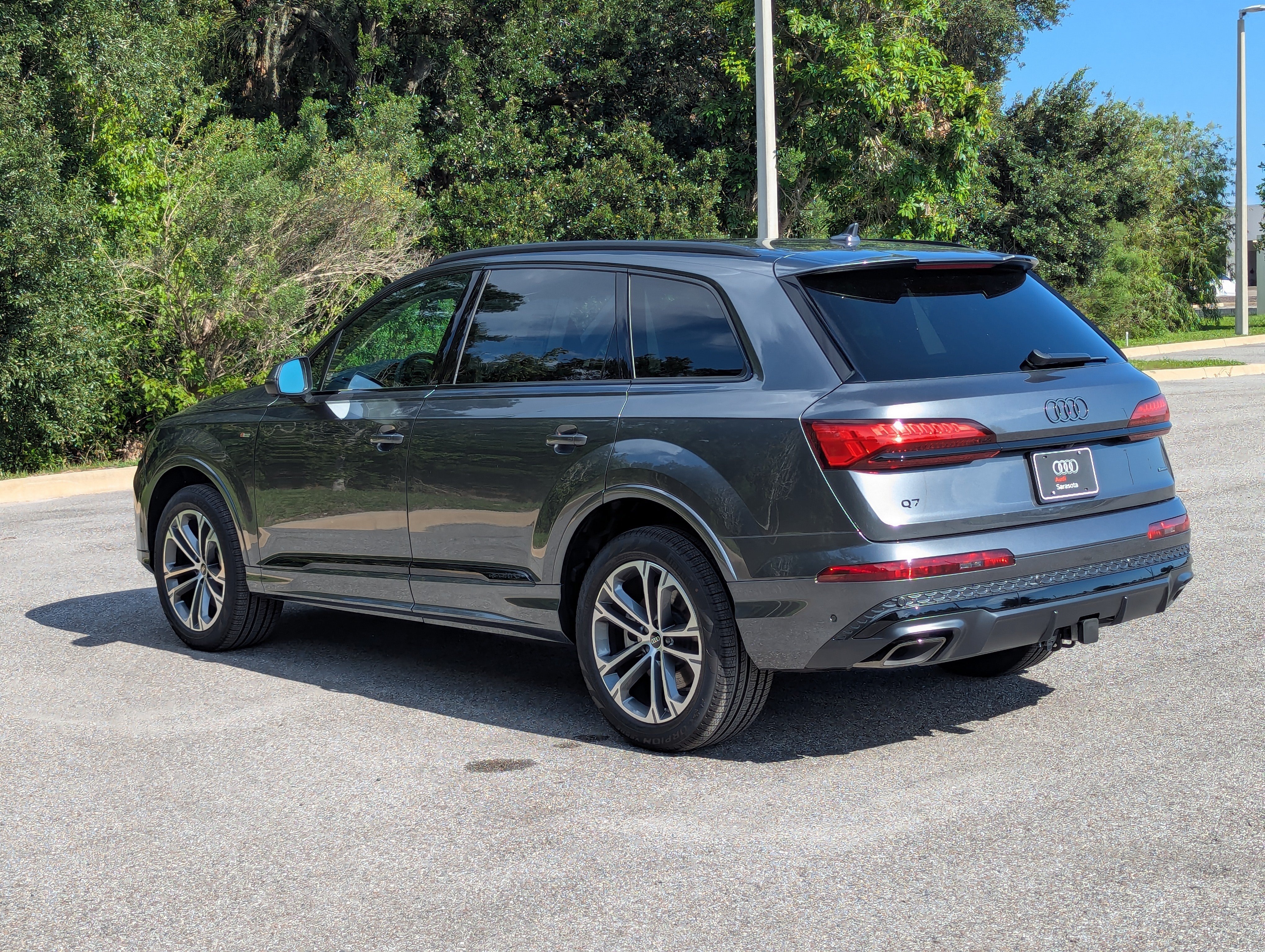 New 2026 Audi Q7 3.0T Premium AWD/4WD image 5