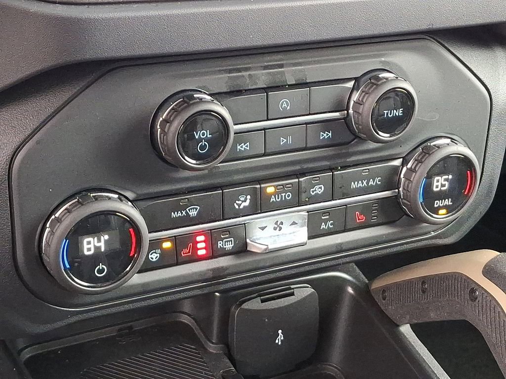 Certified 2025 Ford Bronco Badlands image 16