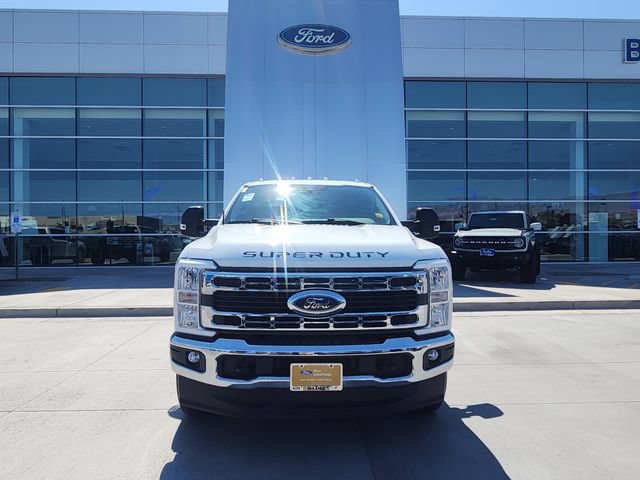 Certified 2024 Ford F250 XLT w/ 360-Degree Camera Package AWD/4WD image 2