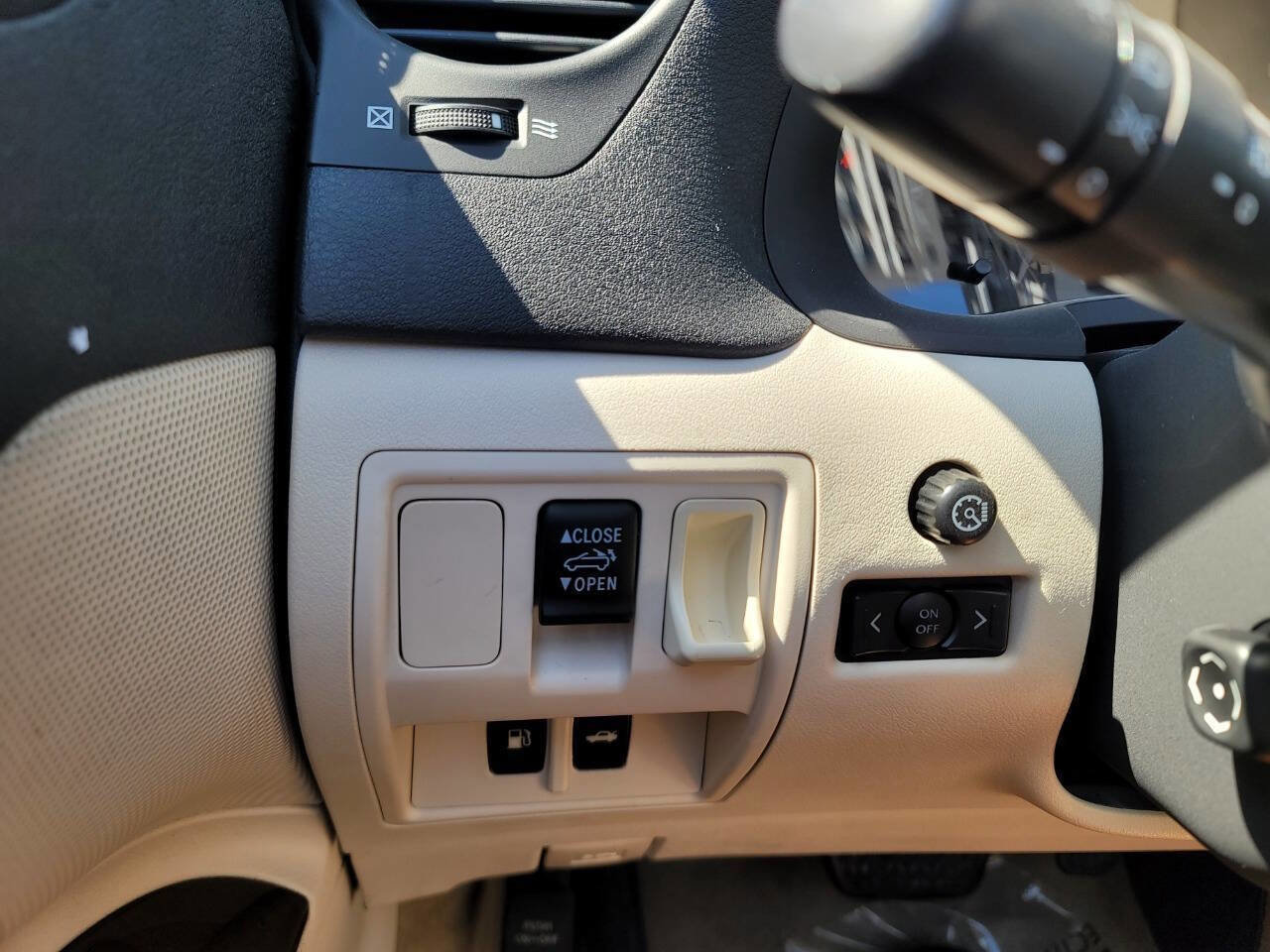 Used 2010 Lexus IS 350C RWD image 25