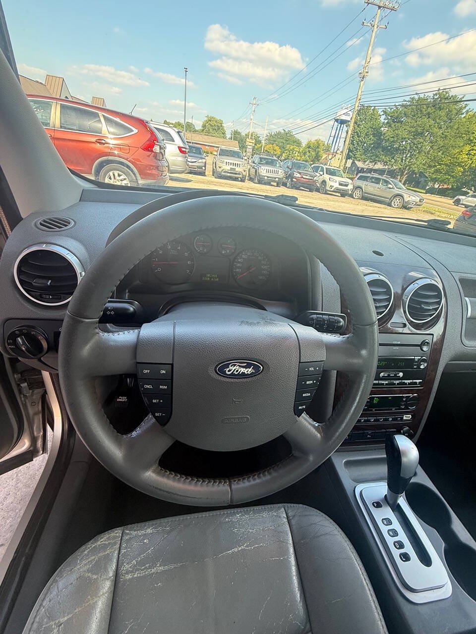 Used 2007 Ford Freestyle SEL FWD image 21