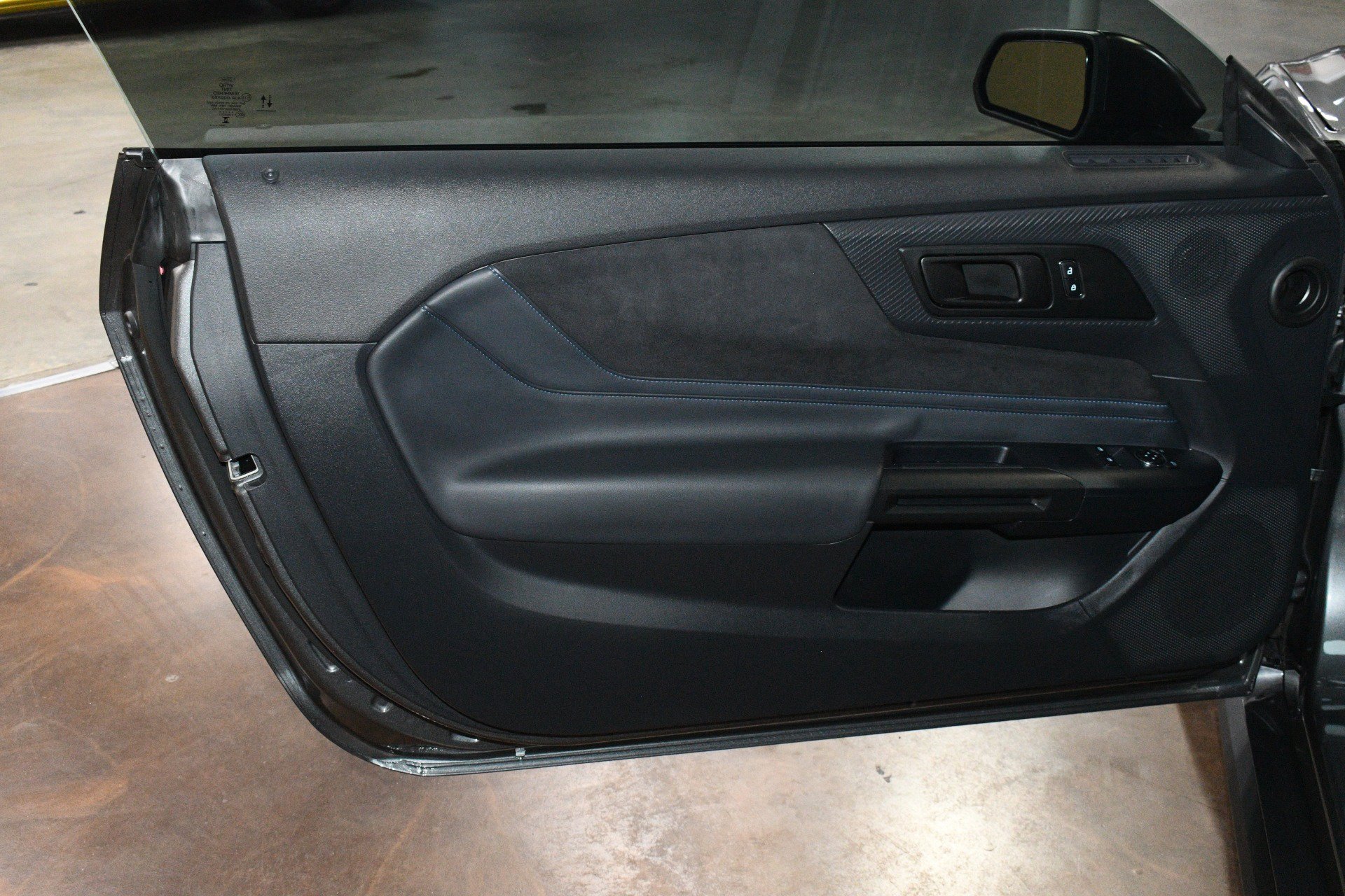 Used 2024 Ford Mustang Dark Horse RWD image 45