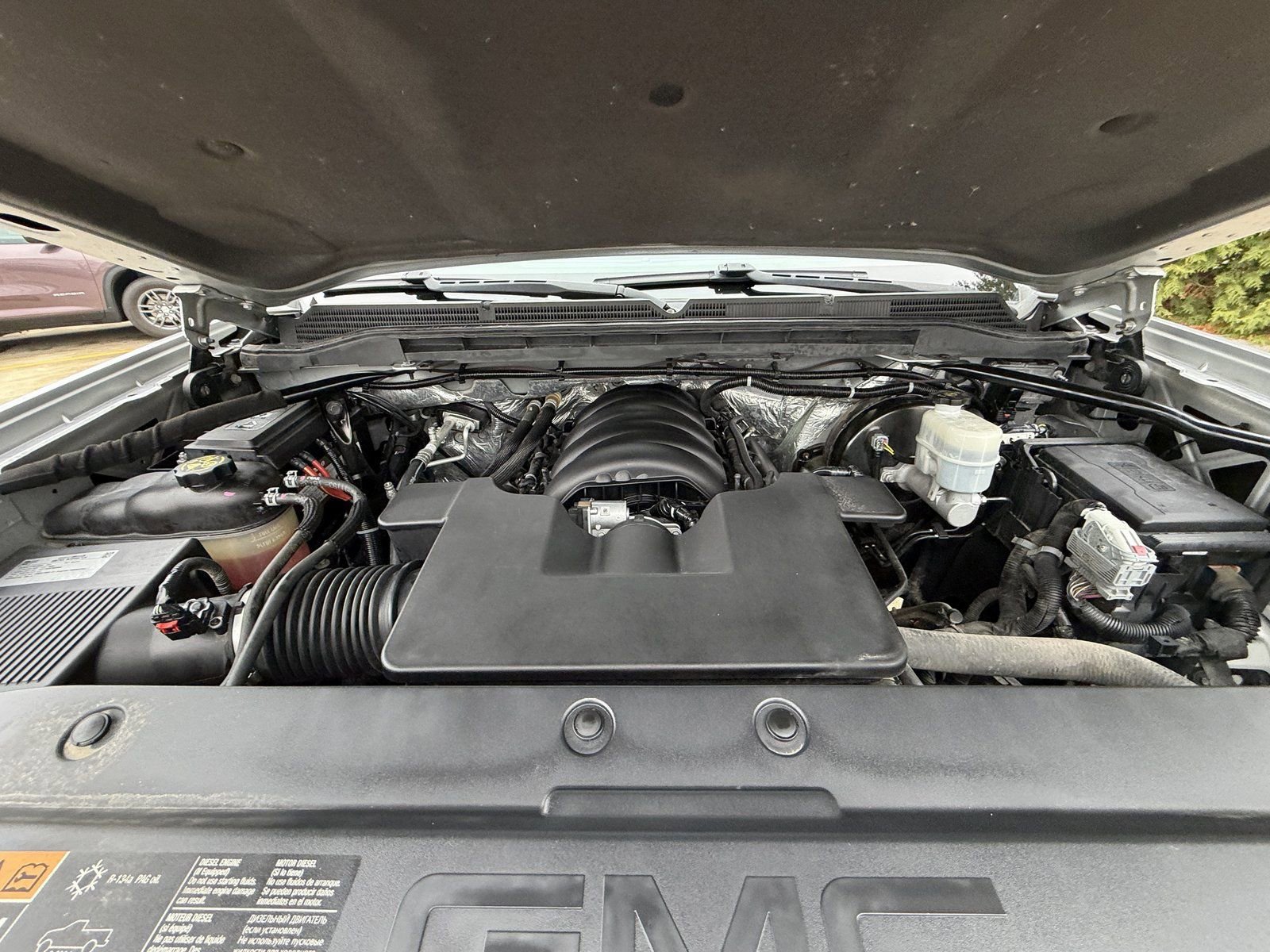 Used 2015 GMC Sierra 1500 SLT w/ SLT Crew Cab Value Package image 36
