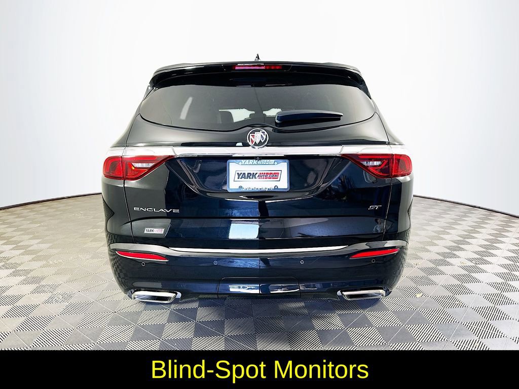 Used 2024 Buick Enclave Essence w/ Sport Touring Edition FWD image 9
