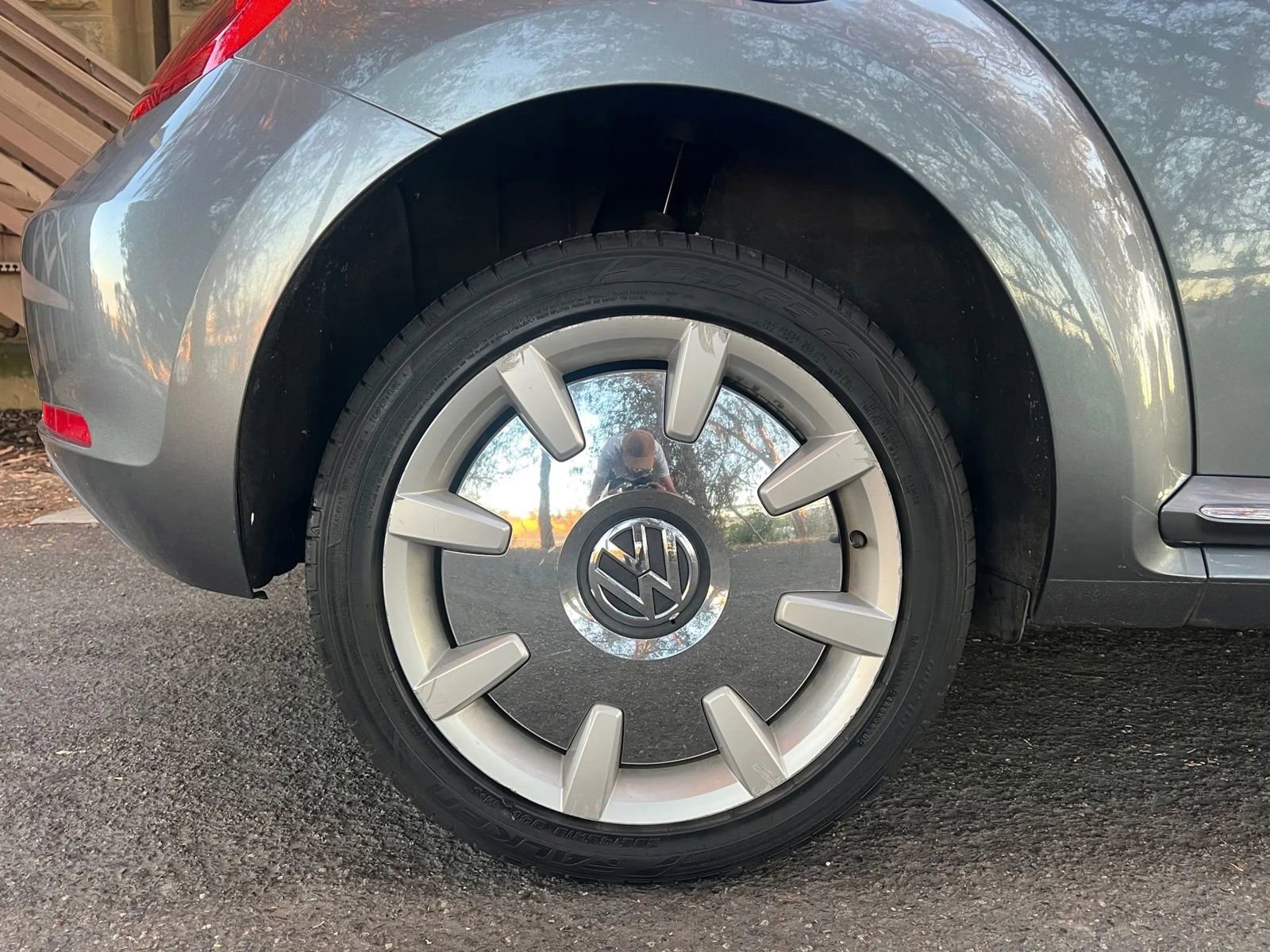 Used 2012 Volkswagen Beetle 2.5 image 32