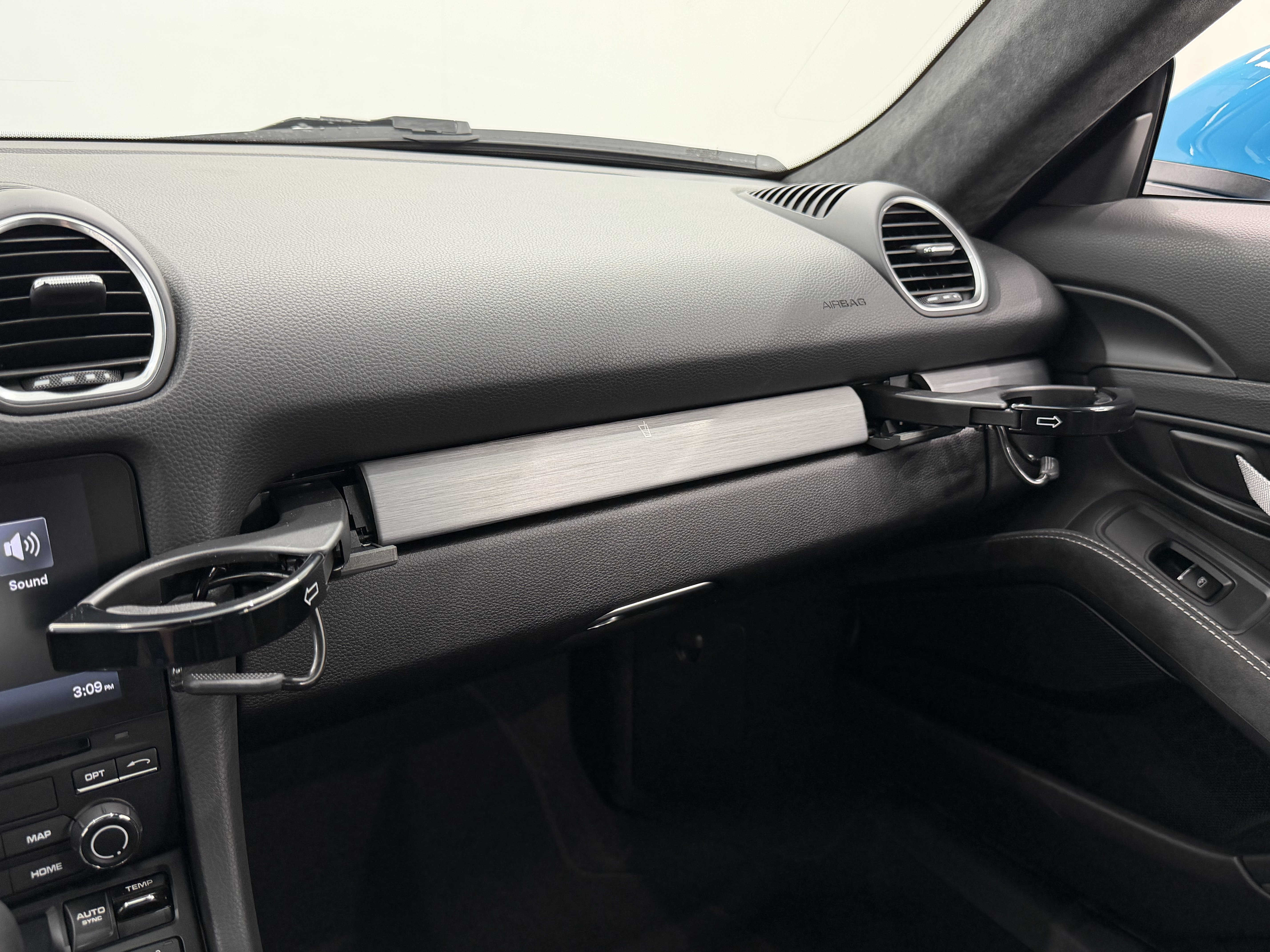 Certified 2021 Porsche 718 Cayman GT4 image 50