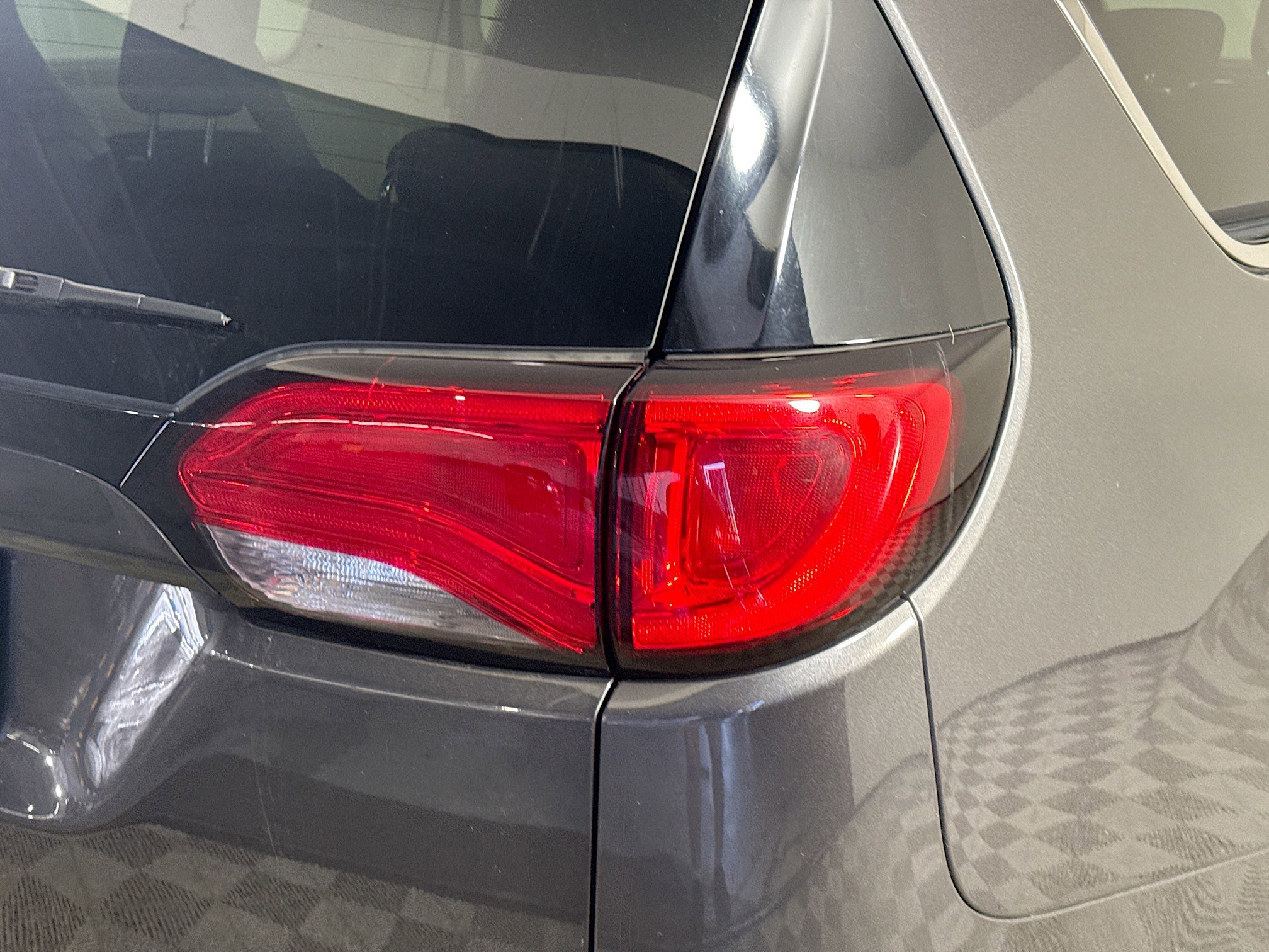 Used 2019 Chrysler Pacifica LX w/ Tire & Wheel Group image 32