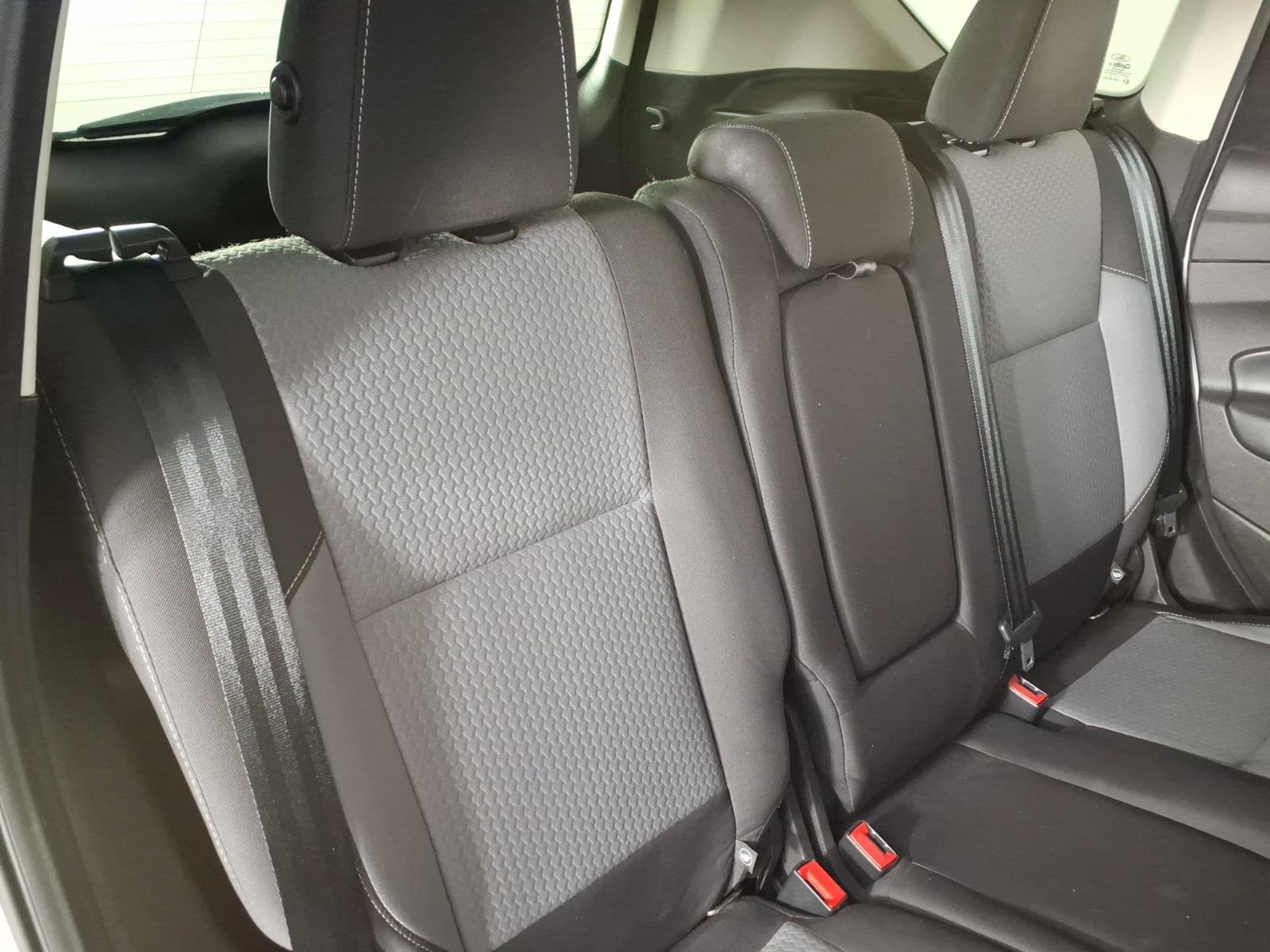 Used 2017 Ford Escape SE FWD image 13