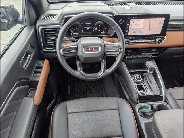 Used 2025 GMC Canyon AT4 w/ Technology Plus Package AWD/4WD image 8