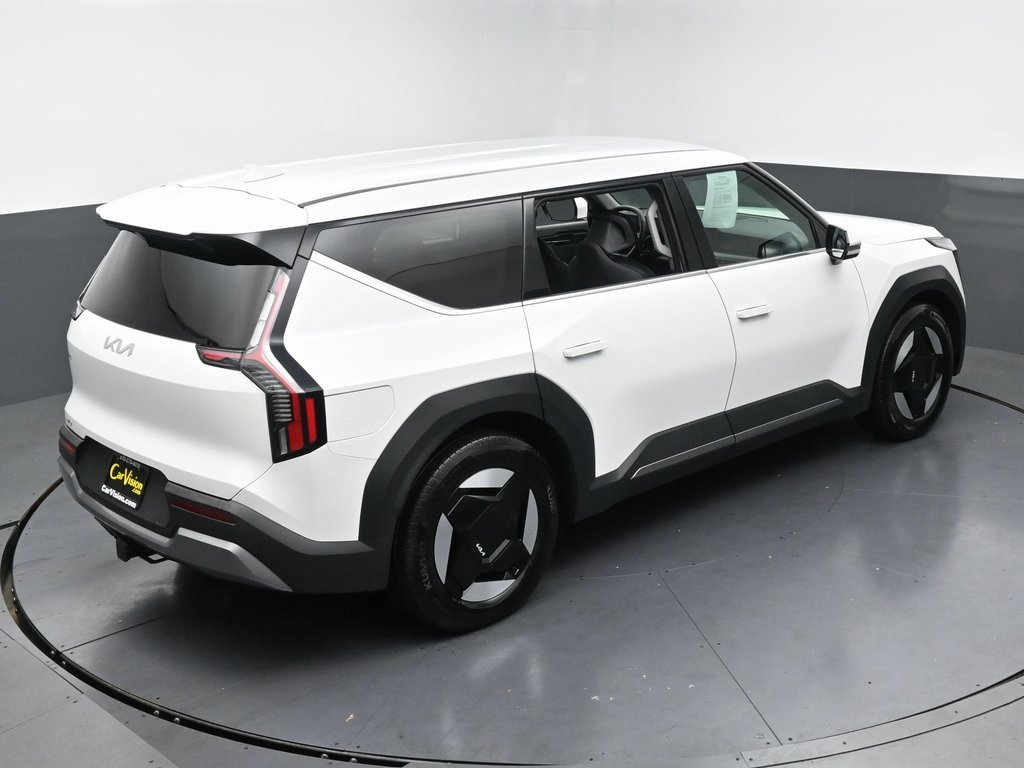 Used 2024 Kia EV9 Light image 51