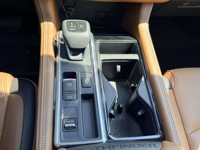 Used 2024 Nissan Pathfinder Platinum w/ Cargo Package FWD image 23