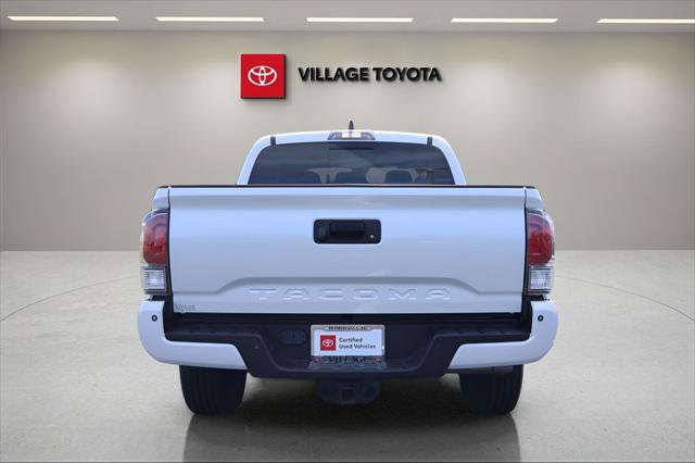 Certified 2021 Toyota Tacoma Limited AWD/4WD image 4