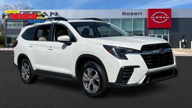 Used 2025 Subaru Ascent Premium AWD/4WD image 1