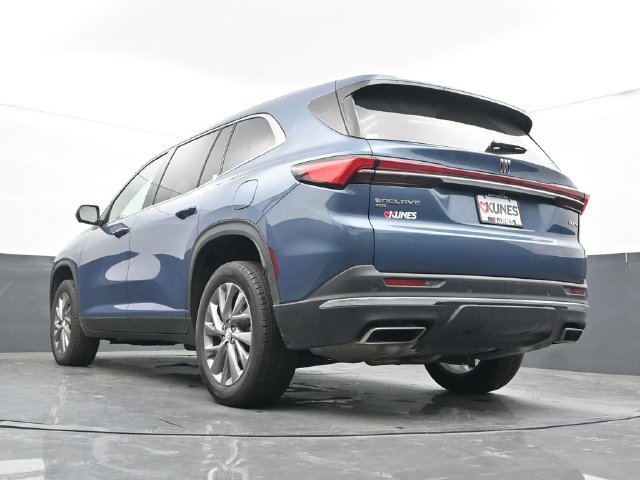Used 2026 Buick Enclave Preferred AWD/4WD image 50