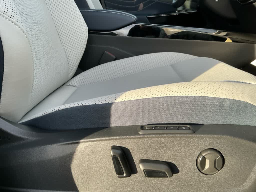 New 2026 Volkswagen ID.4 Pro S Plus AWD/4WD image 18