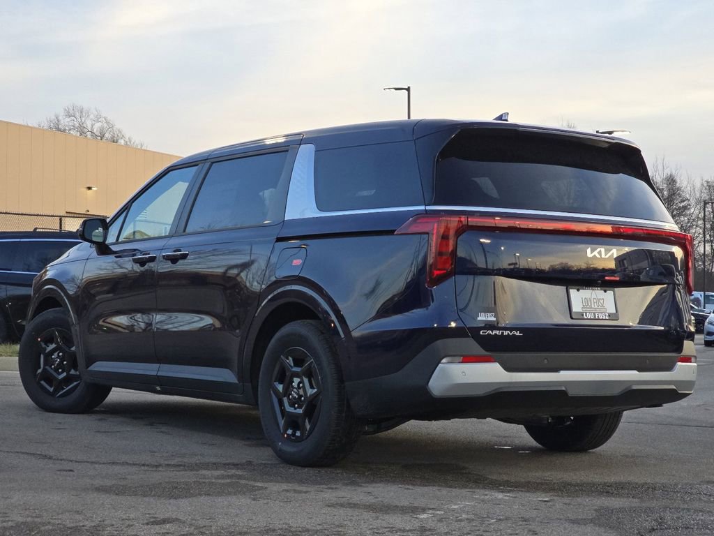 New 2026 Kia Carnival LX image 13