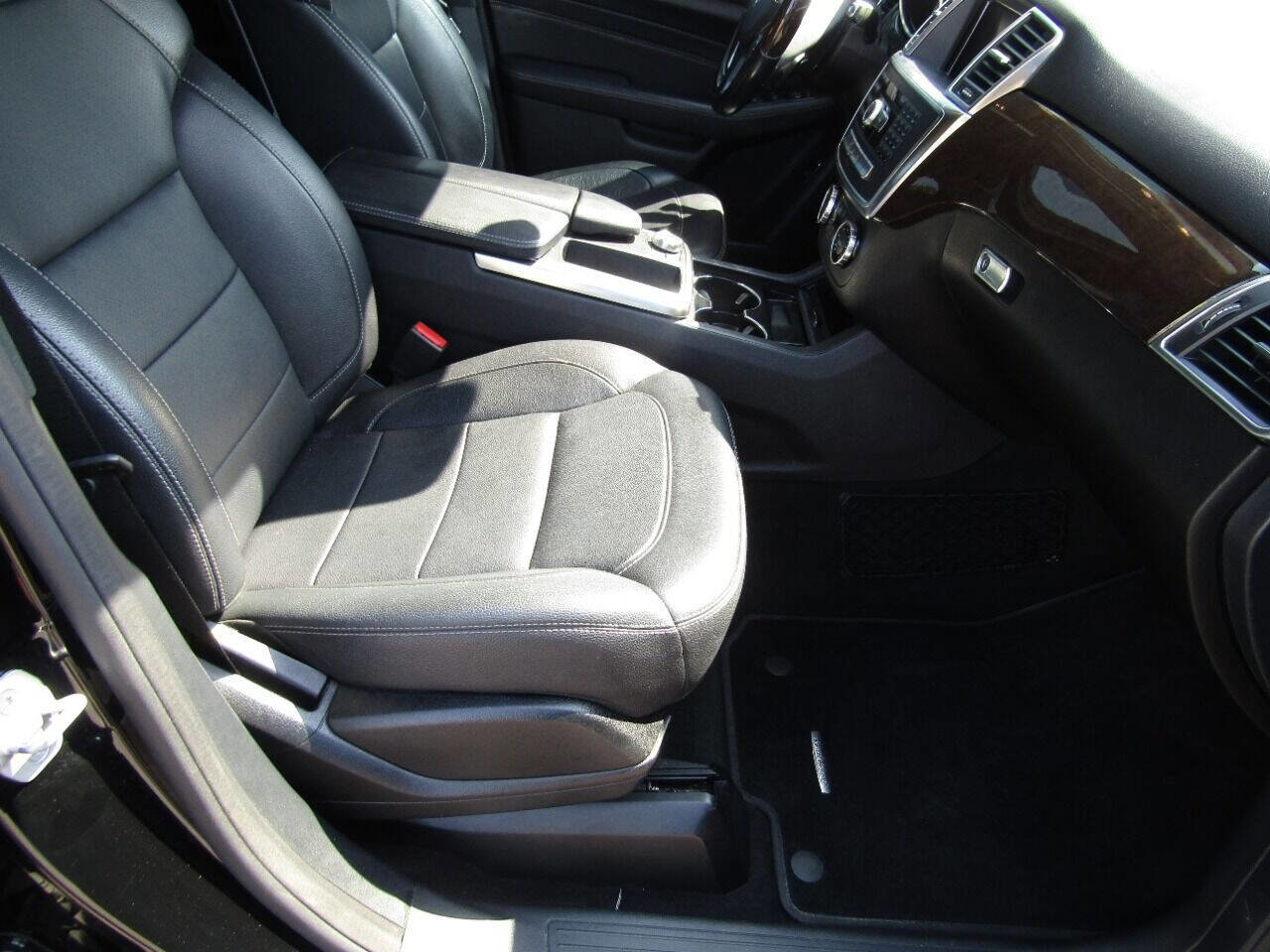 Used 2014 Mercedes-Benz ML 350 4MATIC image 9