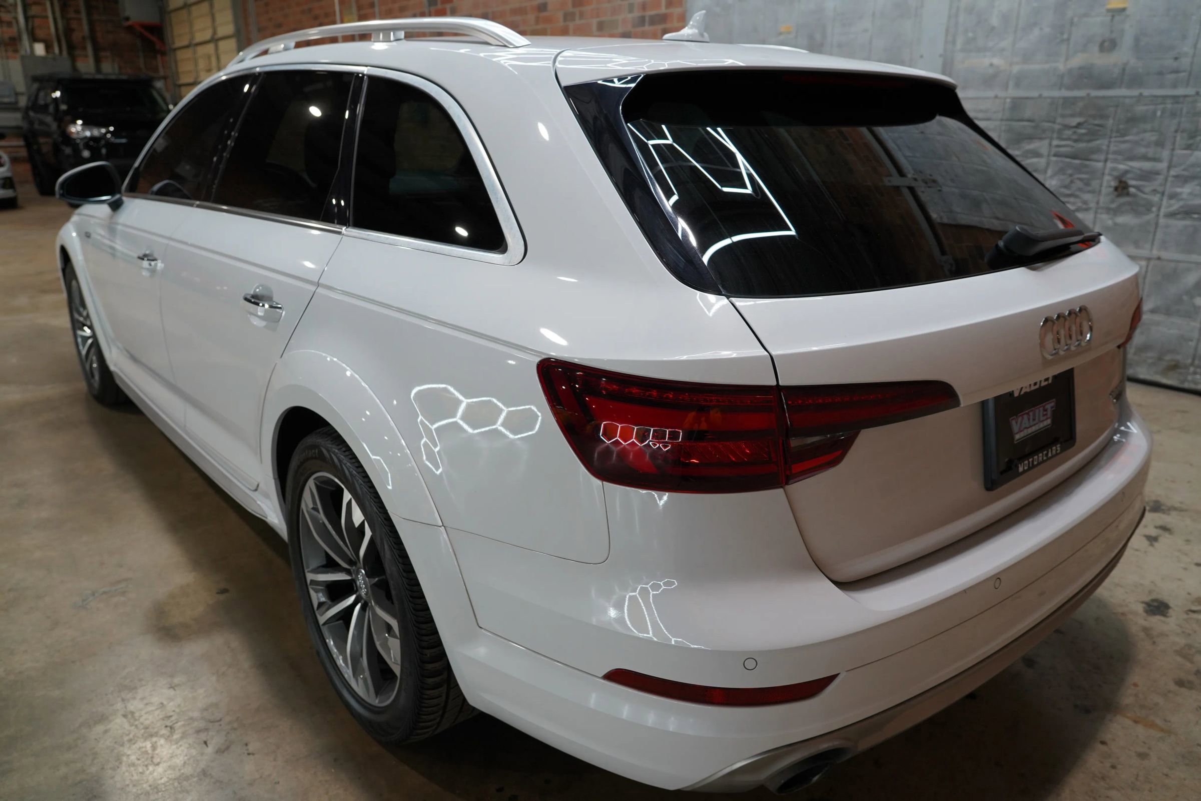 Used 2018 Audi A4 2.0T allroad Premium Plus image 21