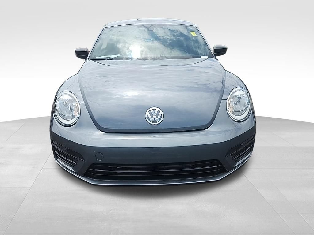 Used 2017 Volkswagen Beetle 1.8T S FWD image 3