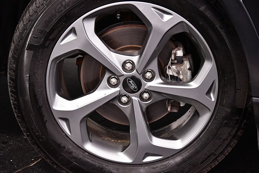 Used 2024 Ford Escape ST-Line w/ Tech Pack #1 AWD/4WD image 9