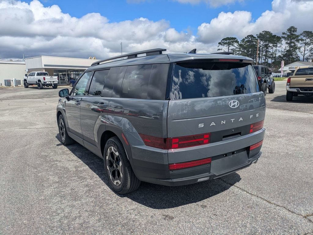 Used 2026 Hyundai Santa Fe SEL image 6